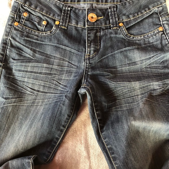 Guess jeans - Picture 3 of 6